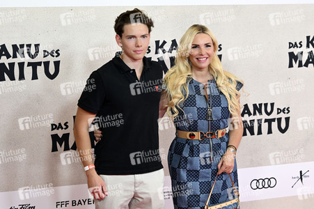 Filmpremiere 'Das Kanu des Manitu' in München