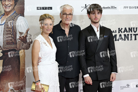 Filmpremiere 'Das Kanu des Manitu' in München