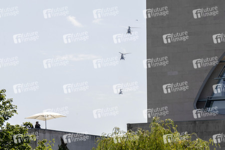 Pressestatement von Selenskyj und Merz in Berlin