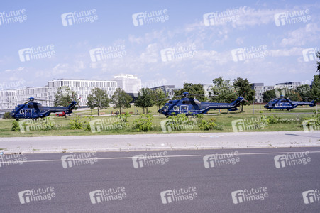 Pressestatement von Selenskyj und Merz in Berlin