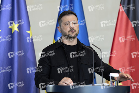 Pressestatement von Selenskyj und Merz in Berlin