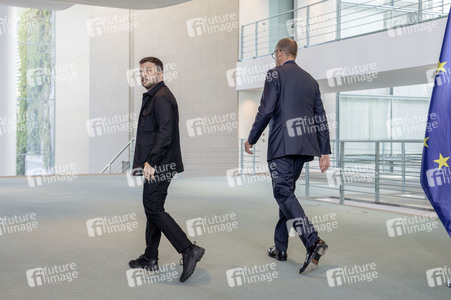 Pressestatement von Selenskyj und Merz in Berlin