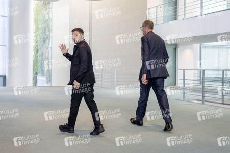 Pressestatement von Selenskyj und Merz in Berlin