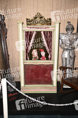 Midsummer Scream - Halloween & Horror Convention in Long Beach