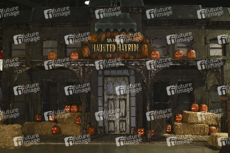 Midsummer Scream - Halloween & Horror Convention in Long Beach