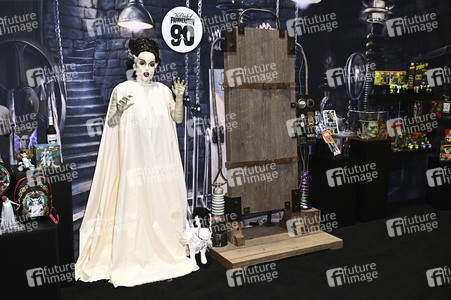 Midsummer Scream - Halloween & Horror Convention in Long Beach