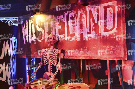 Midsummer Scream - Halloween & Horror Convention in Long Beach