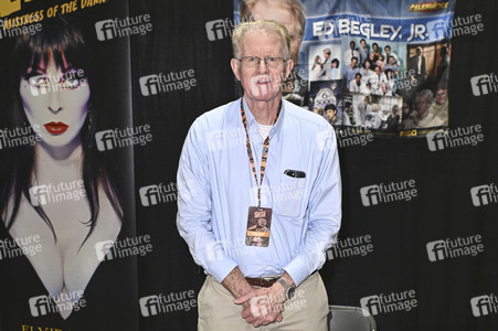 Midsummer Scream - Halloween & Horror Convention in Long Beach