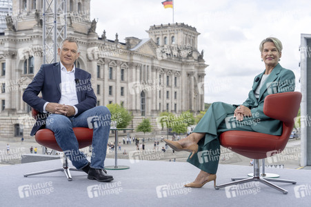 ARD-Sommerinterview mit Jan van Aken in Berlin