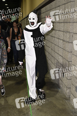 Midsummer Scream - Halloween & Horror Convention in Long Beach