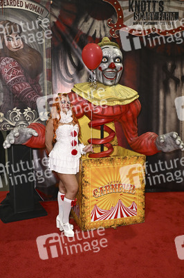 Midsummer Scream - Halloween & Horror Convention in Long Beach