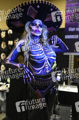 Midsummer Scream - Halloween & Horror Convention in Long Beach