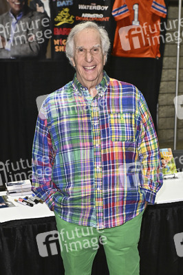 Midsummer Scream - Halloween & Horror Convention in Long Beach