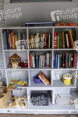 Symbolfoto Tauschbox