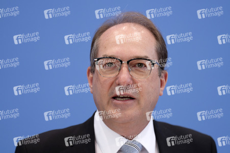 Bundespressekonferenz 'Bundeslagebild Sexualdelikte zum Nachteil von Kindern und Jugendlichen 2024' in Berlin