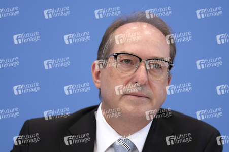 Bundespressekonferenz 'Bundeslagebild Sexualdelikte zum Nachteil von Kindern und Jugendlichen 2024' in Berlin