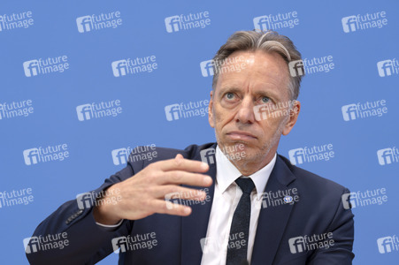 Bundespressekonferenz 'Bundeslagebild Sexualdelikte zum Nachteil von Kindern und Jugendlichen 2024' in Berlin