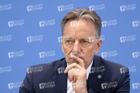 Bundespressekonferenz 'Bundeslagebild Sexualdelikte zum Nachteil von Kindern und Jugendlichen 2024' in Berlin