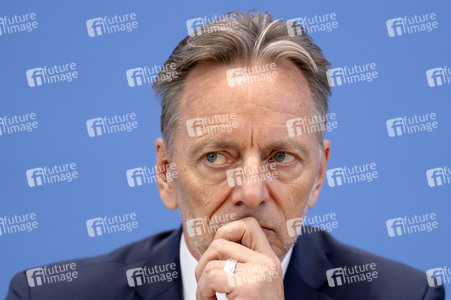 Bundespressekonferenz 'Bundeslagebild Sexualdelikte zum Nachteil von Kindern und Jugendlichen 2024' in Berlin