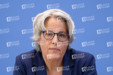 Bundespressekonferenz 'Bundeslagebild Sexualdelikte zum Nachteil von Kindern und Jugendlichen 2024' in Berlin