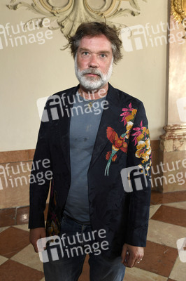 Pressegespräch zur amfAR Gala 2025 in Salzburg