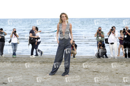 Photocall mit Emanuela Fanelli, Internationale Filmfestspiele von Venedig 2025