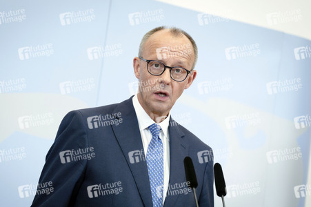 Friedrich Merz und Boris Pistorius beim Pressestatement zu Kabinettsthemen in Berlin