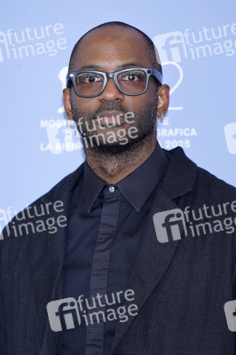 Photocall mit der Orizzonti Jury, Internationale Filmfestspiele von Venedig 2025