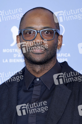 Photocall mit der Orizzonti Jury, Internationale Filmfestspiele von Venedig 2025