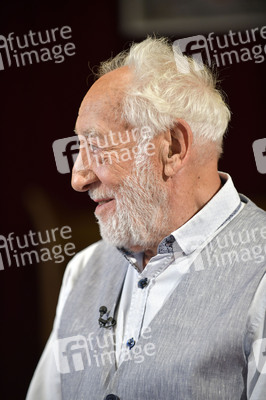 Jahres-Pressekonferenz zur Spielzeit 2025/2026 vom Schlosspark Theater in Berlin