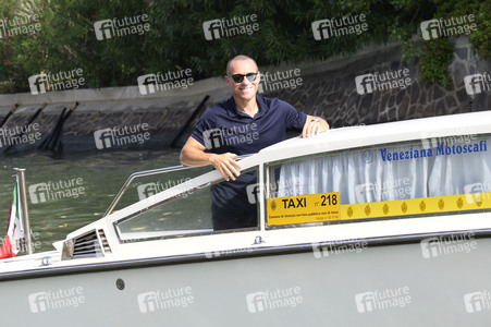 Ankunft von Stefano Accorsi am Hotel Excelsior, Internationale Filmfestspiele von Venedig 2025