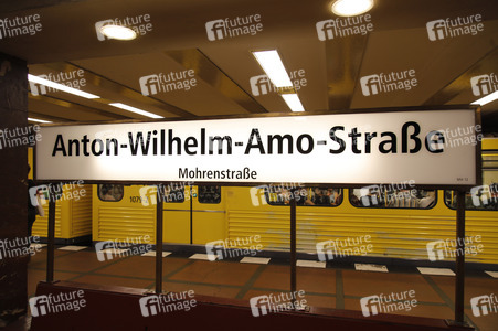 Umbenennung U-Bahnhof Mohrenstraße in Berlin