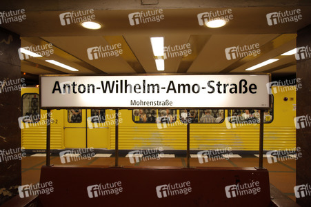 Umbenennung U-Bahnhof Mohrenstraße in Berlin