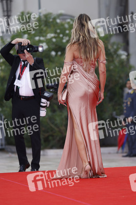 Festivaleröffnung mit Filmpremiere 'Grace', Internationale Filmfestspiele von Venedig 2025