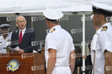 Royal Navy Flugzeugträger HMS Prince of Wales in Tokio