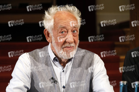 Jahres-Pressekonferenz zur Spielzeit 2025/2026 vom Schlosspark Theater in Berlin