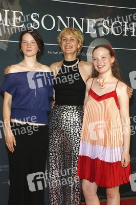 Filmpremiere 'In die Sonne schauen' in Berlin