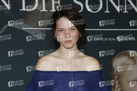 Filmpremiere 'In die Sonne schauen' in Berlin