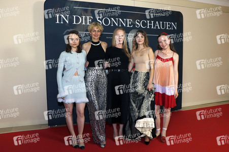 Filmpremiere 'In die Sonne schauen' in Berlin