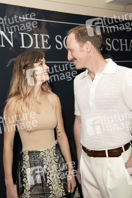 Filmpremiere 'In die Sonne schauen' in Berlin