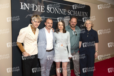 Filmpremiere 'In die Sonne schauen' in Berlin