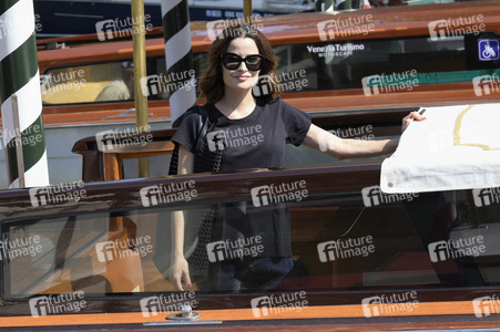 Ankunft von Giulia Elettra Gorietti am Hotel Excelsior, Internationale Filmfestspiele von Venedig 2025