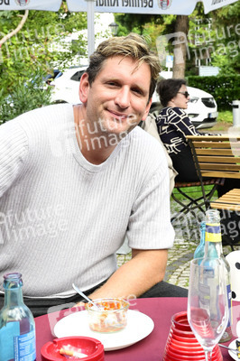 Gala zum 80. Geburtstag von Carmen-Maja Antoni in Berlin