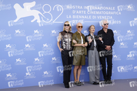 Photocall 'Father Mother Sister Brother', Internationale Filmfestspiele von Venedig 2025