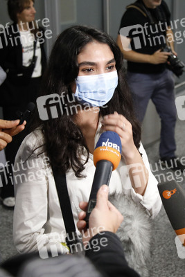 Ankunft eines Charterfluges mit afghanischen Ortskräften in Hannover