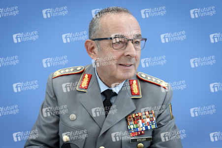 Bundespressekonferenz 'Quadriga 2025 - unter Führung der Deutschen Marine' in Berlin