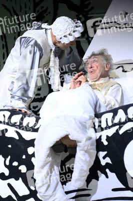 Theaterprobe 'Der eingebildet Kranke' in Berlin