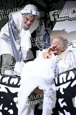 Theaterprobe 'Der eingebildet Kranke' in Berlin