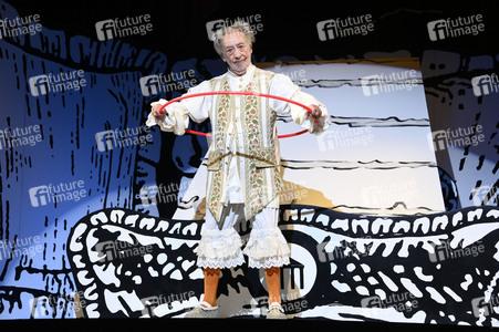 Theaterprobe 'Der eingebildet Kranke' in Berlin