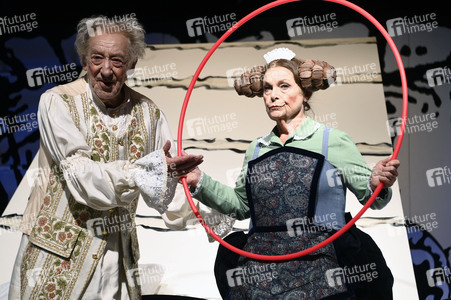 Theaterprobe 'Der eingebildet Kranke' in Berlin